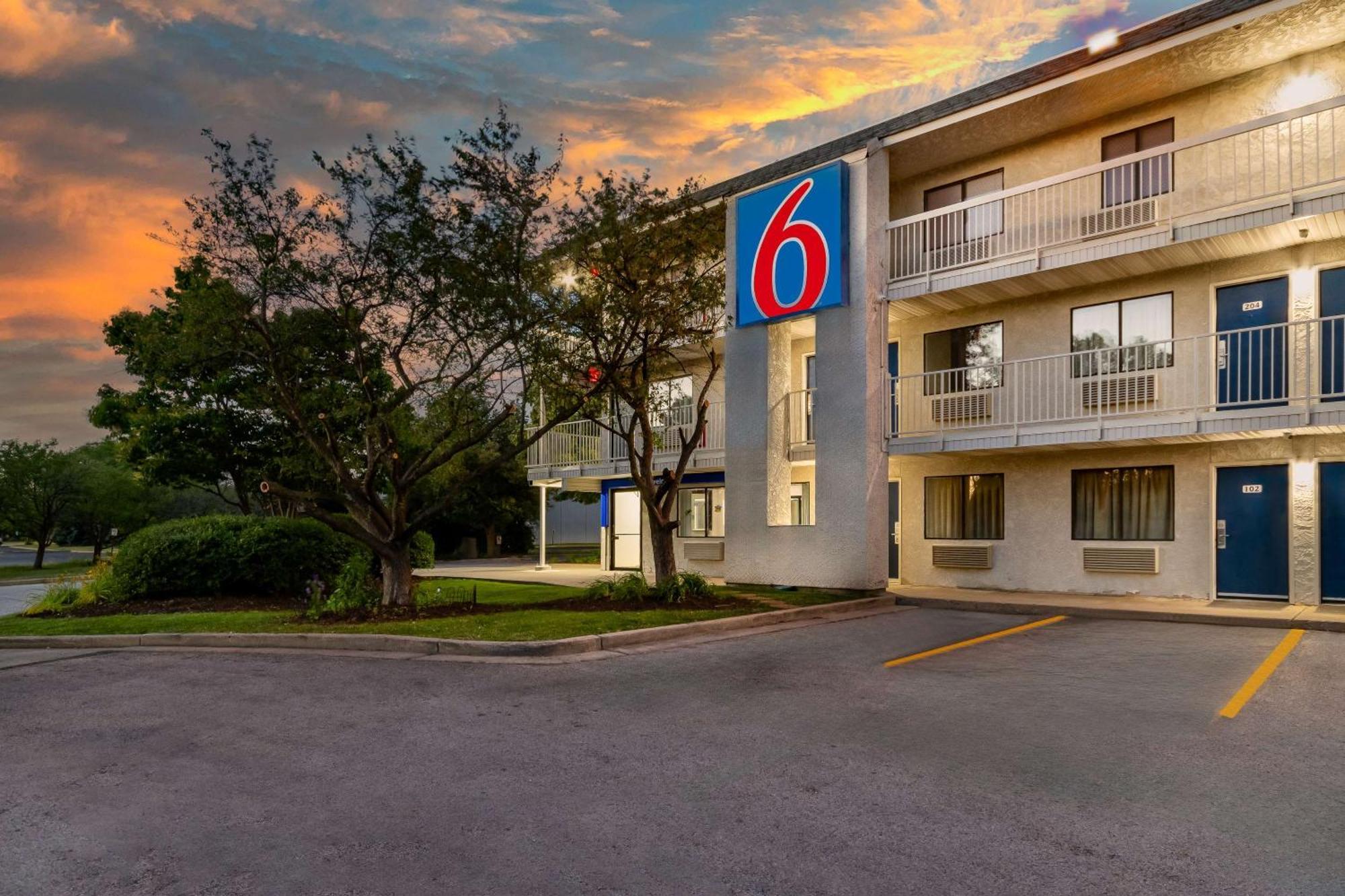 Motel 6-Rolling Meadows, Il - Chicago Northwest Εξωτερικό φωτογραφία